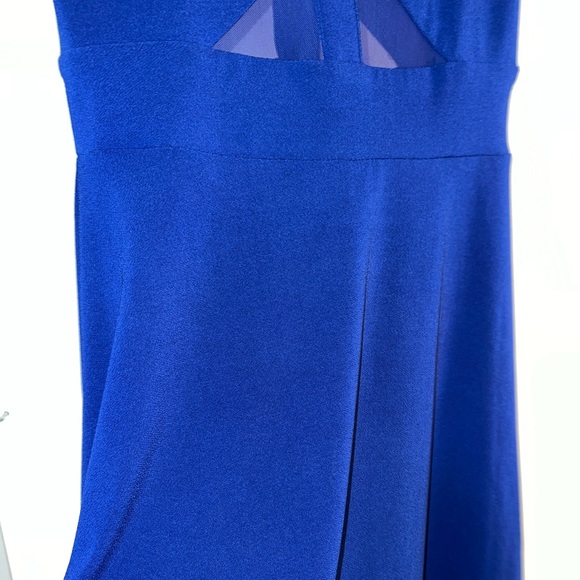 Silence and noise cut out dress - Picture 3 of 6